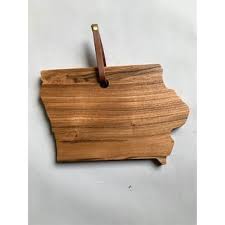 Acacia Wood "Wyoming" Cutting Board - A - Natural
